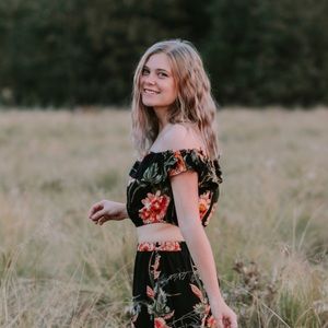 Meet your Posher, Tabitha